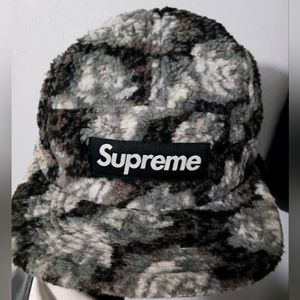 Supreme hat